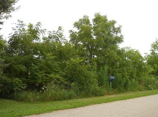 N1685 Carlin Rd, Fort Atkinson, WI 53538