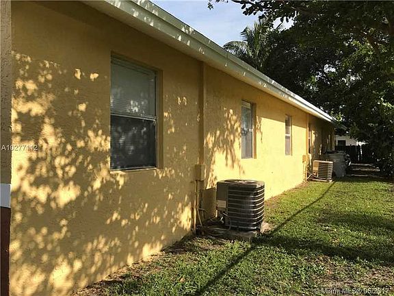 5th image of 221 NW 12th St #1