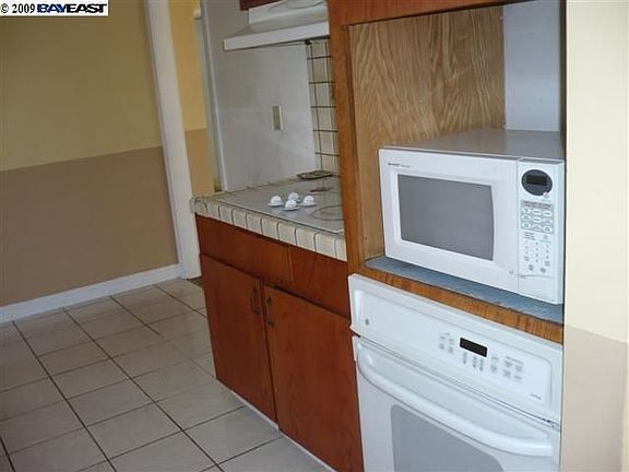 5th image of 1510 Nelson Ct