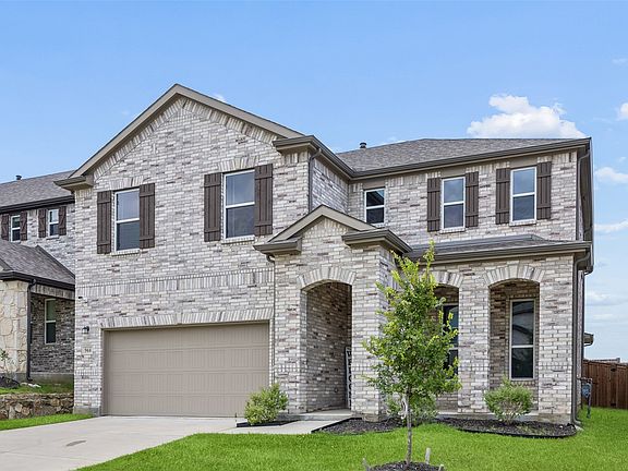 2nd image of 944 Adair Dr