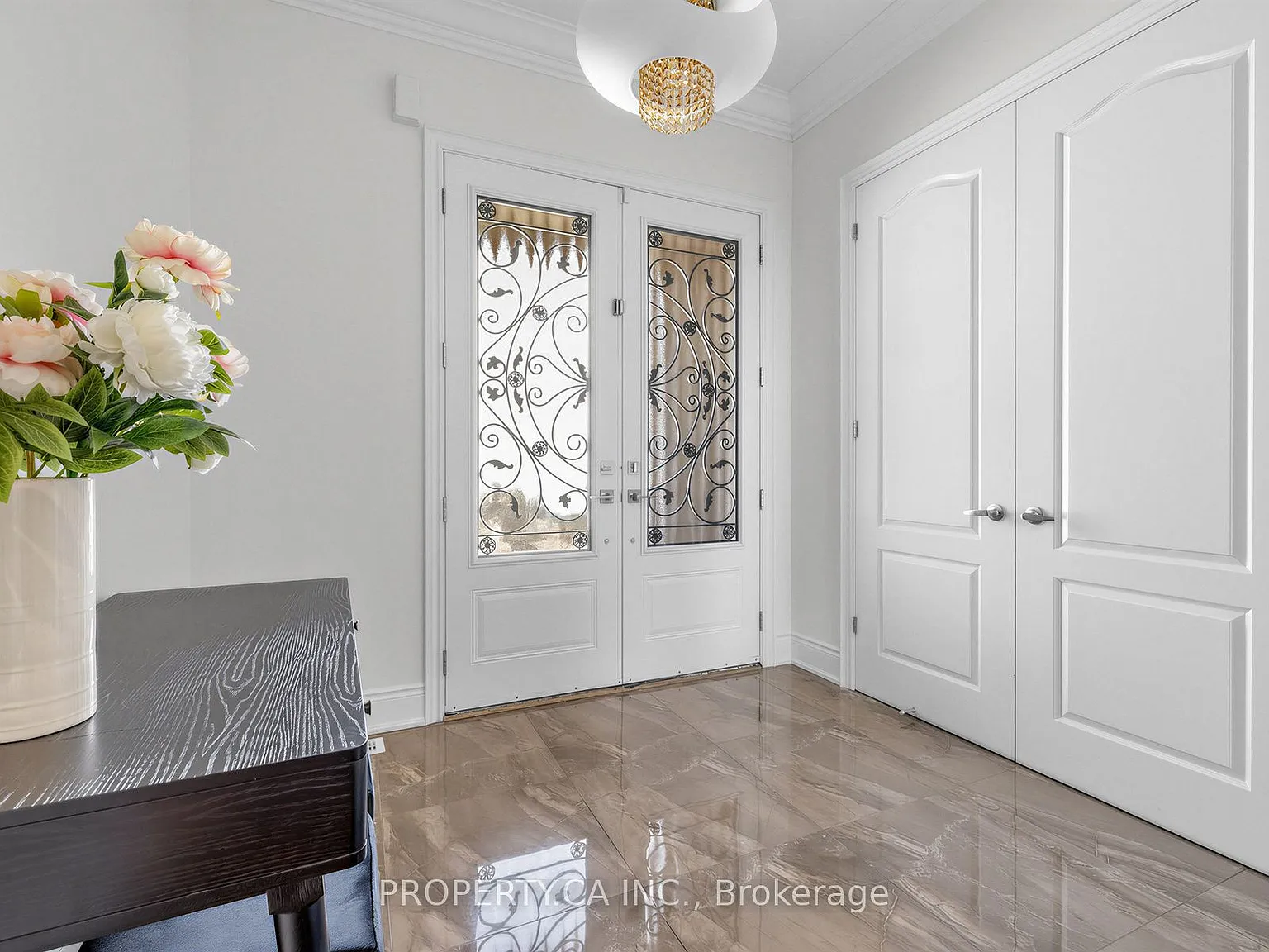 6 bed, $6,000 — Photo 3