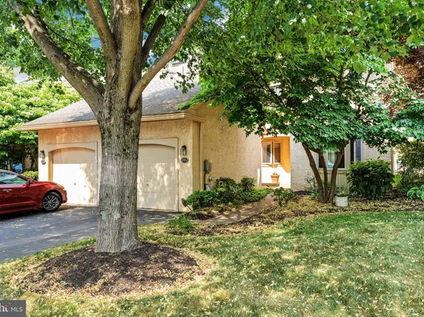 295 Ironwood Cir #295, Elkins Park, PA 19027