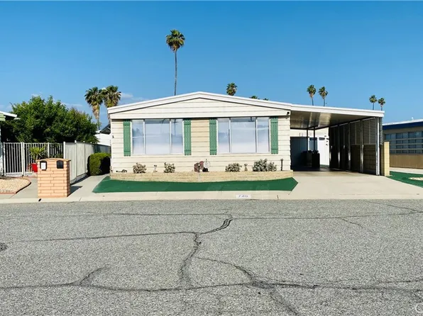 720 Santo Tomas Dr, Hemet, CA 92545