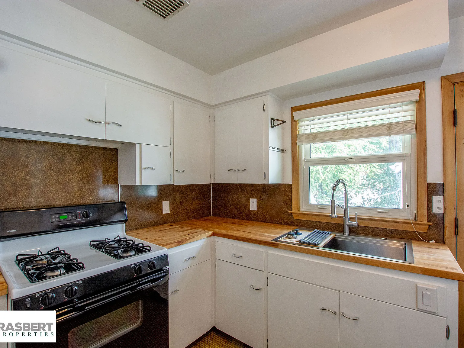 5626 Miami Street - 1 — Photo 4