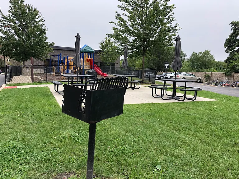 Enclave at Hoffman Estates — Photo 20