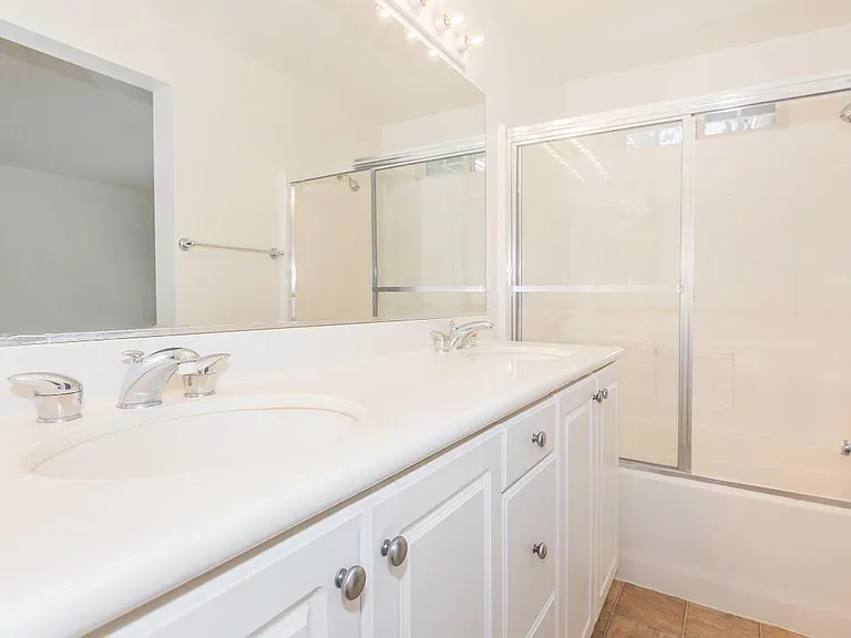 StoneCreek Apartment Homes — Photo 64