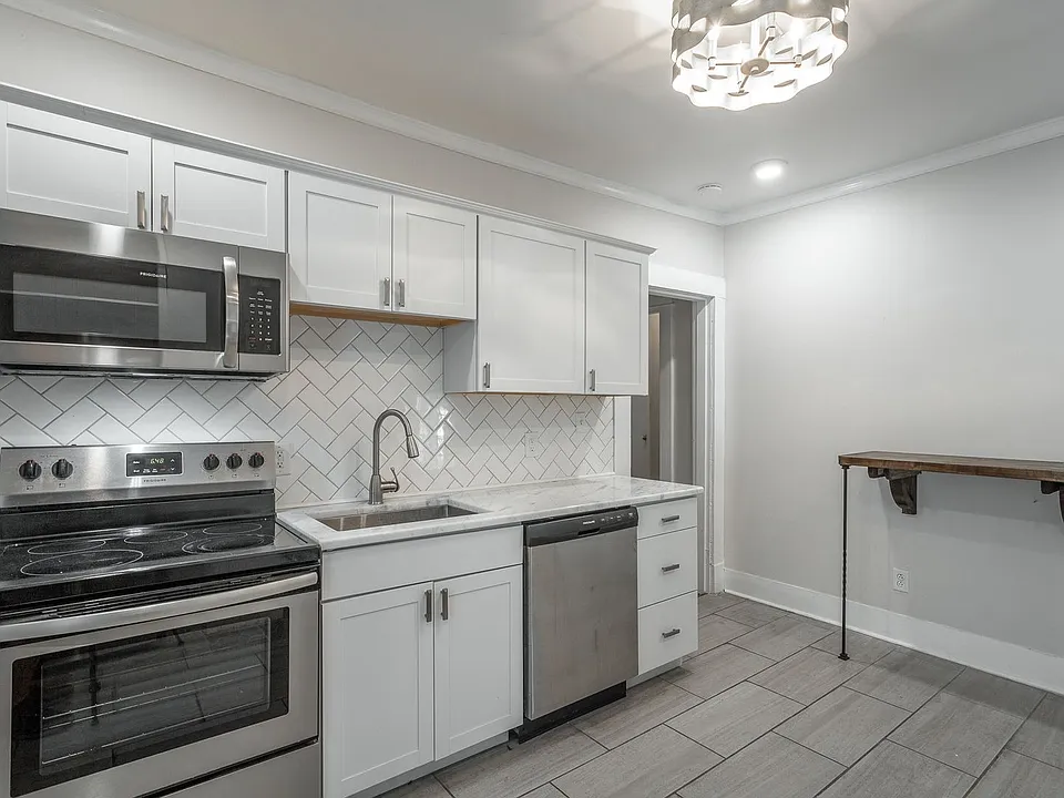 1420 Hixson Pike