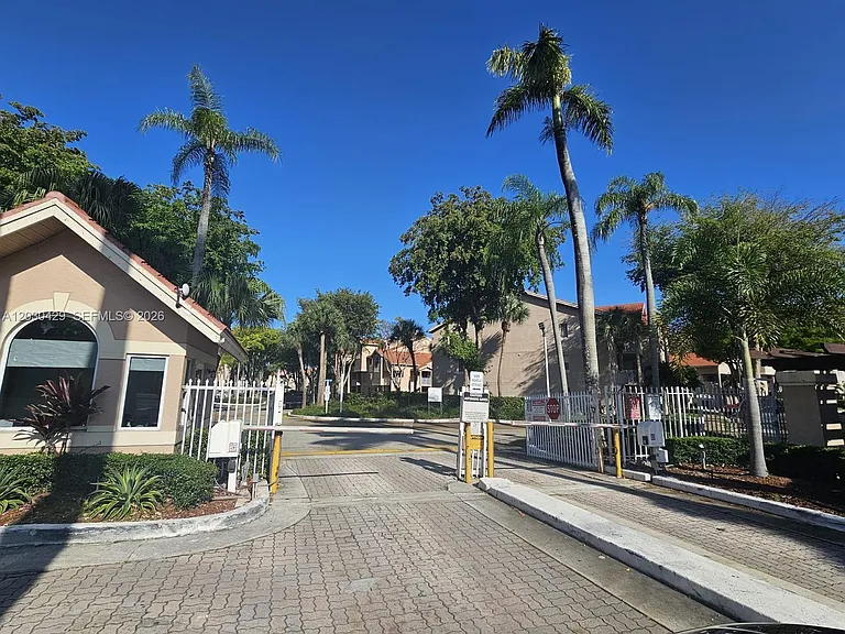 15771 SW 106th Ter #204 — Photo 3