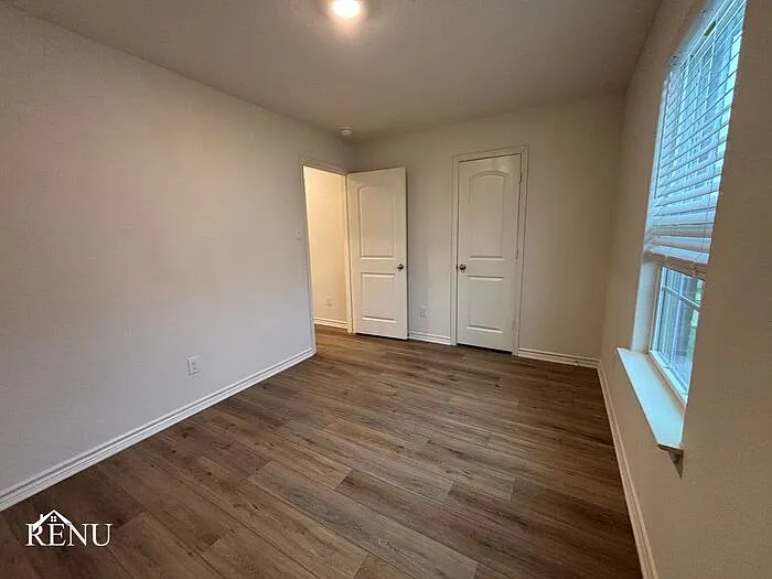 132 Stratton Ln — Photo 12