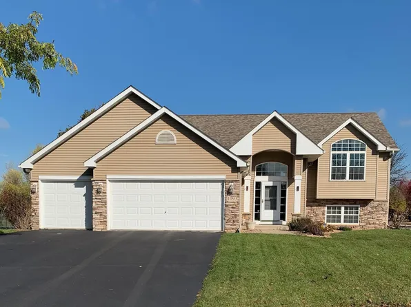 1093 Pinehurst Ln, Jordan, MN 55352