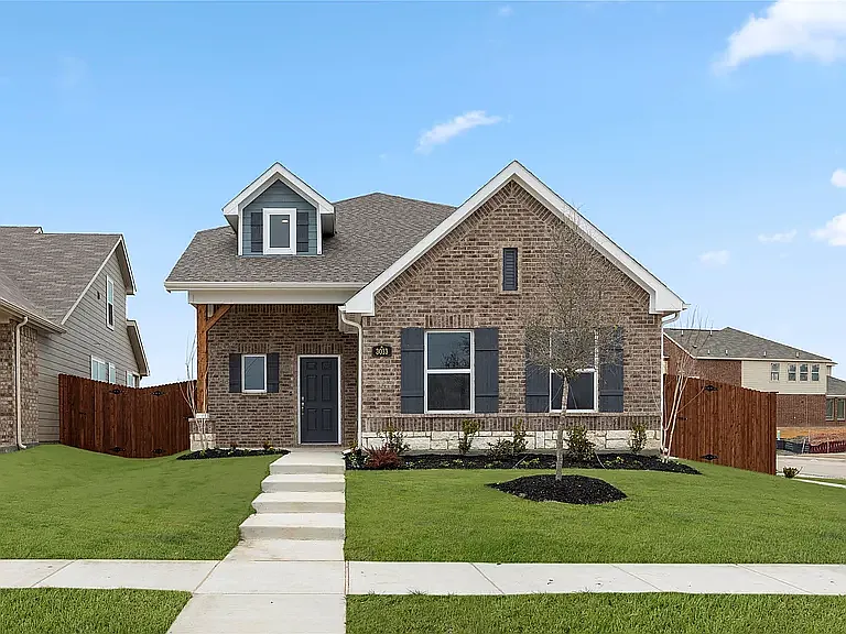 3013 Apple Creek Ave — Photo 1
