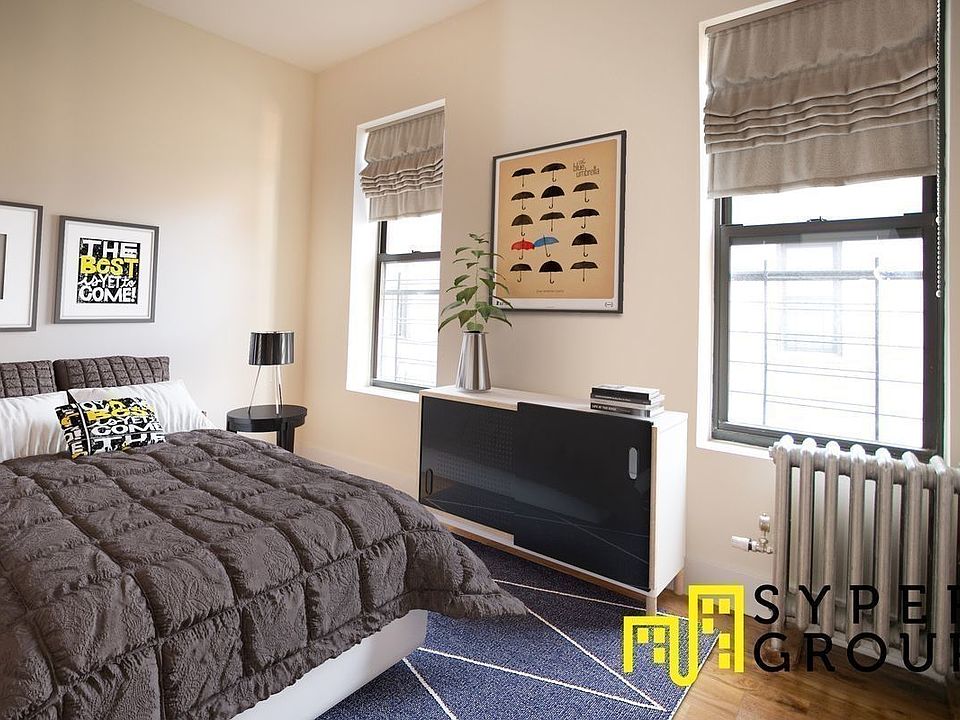 1st image of 205 Clarkson Ave #520