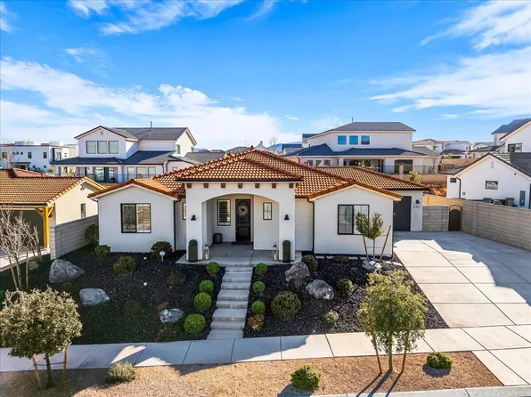 845 W Firelight Dr, Saint George, UT 84790