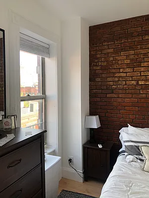 Rented by LJ Sloane Management | media 41