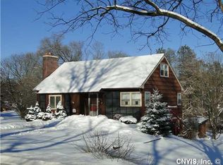 8233 Indian Hill Rd, Manlius, NY 13104