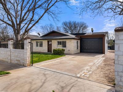 2201 Teri Rd, Austin, TX, 78744