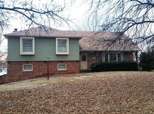 1103 N Alanthus Ave, Stanberry, MO 64489
