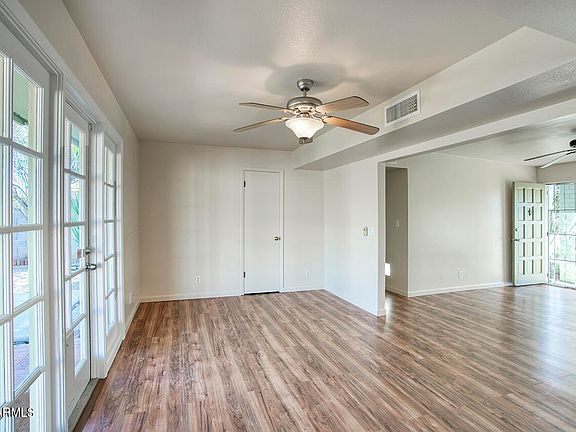 4th image of 2308 W DAHLIA Drive
