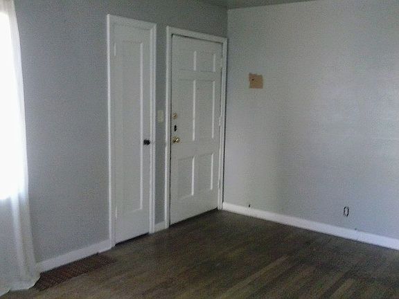 Livingroom front door
