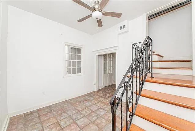 535 Governor Nicholls St — Photo 20
