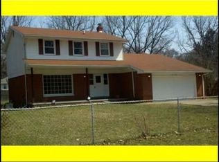 21192 Seminole St, Southfield, MI 48033
