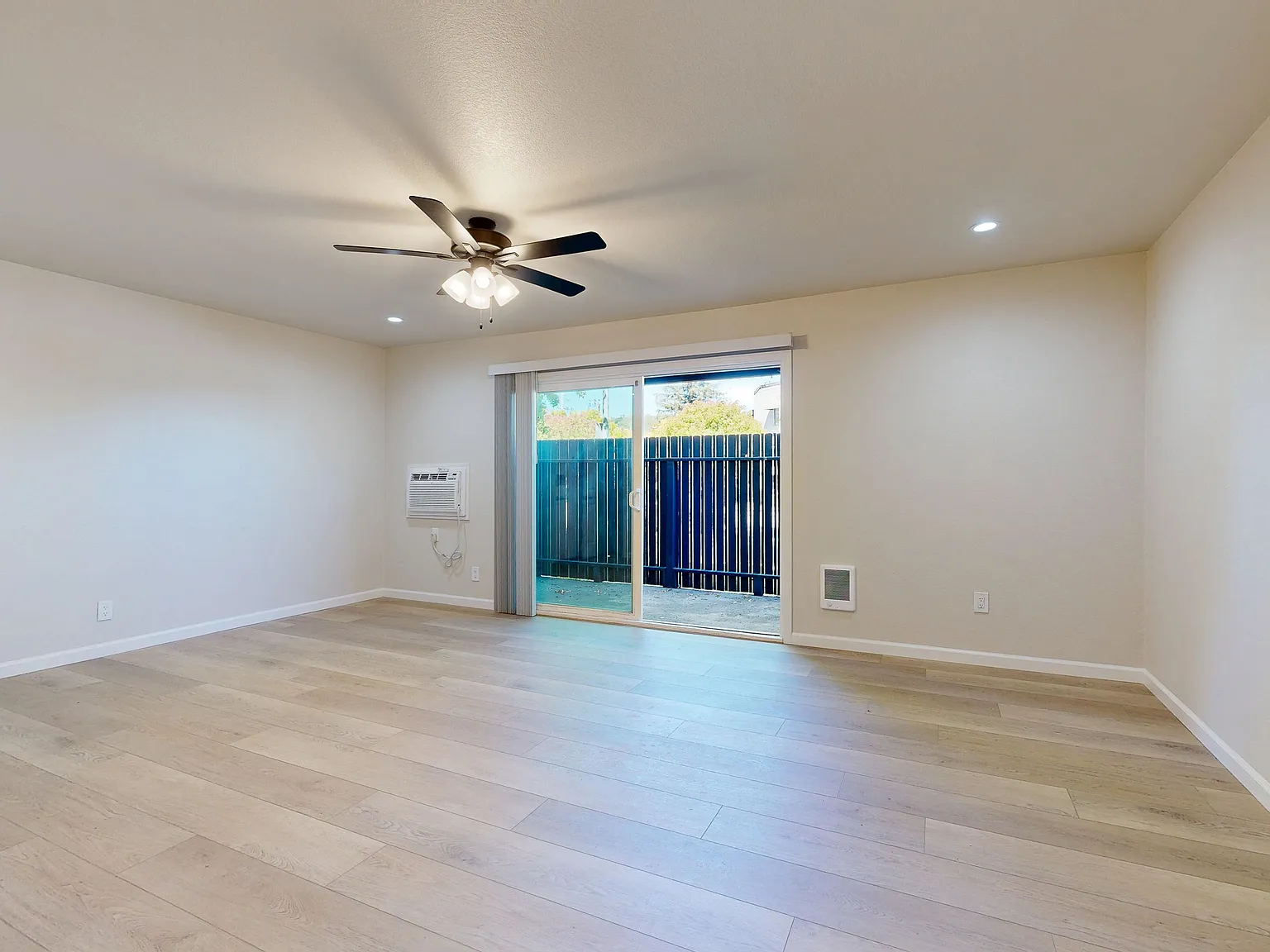 401 Ignacio Blvd — Photo 2