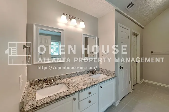 3710 Auldyn Dr — Photo 10