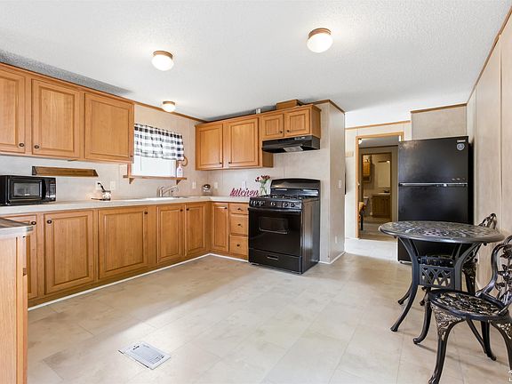 4th image of 2678 Bayberry Ct