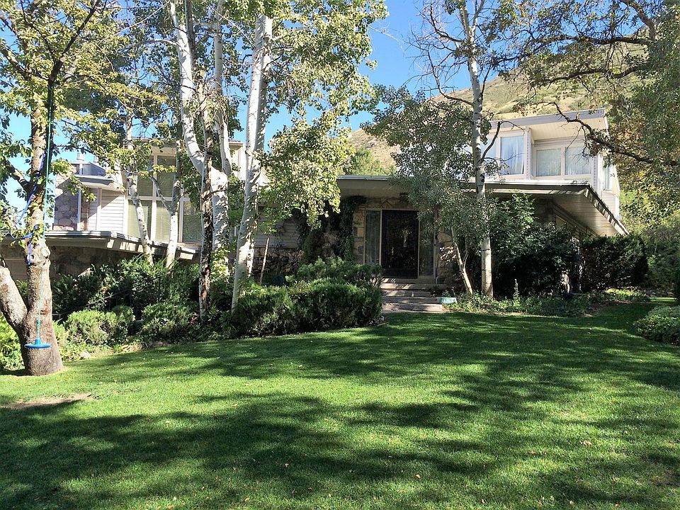6,000 sf residence