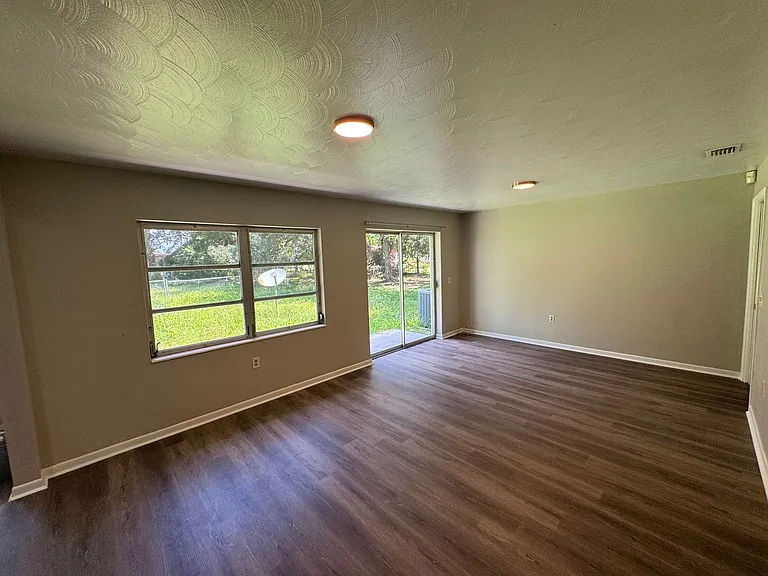1602 E Sparkman Rd — Photo 18