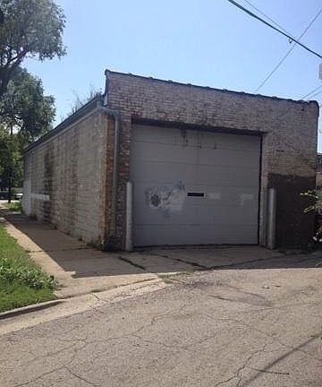 2nd image of 4366 W Ogden Ave