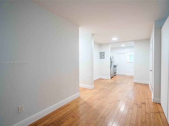 2nd image of 7325 Carlyle Ave APT 8