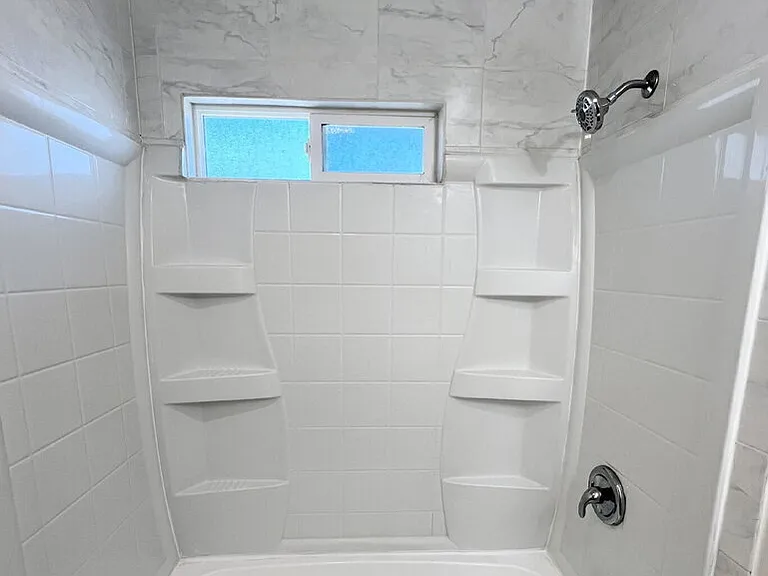 14202 Delano St #6 — Photo 10
