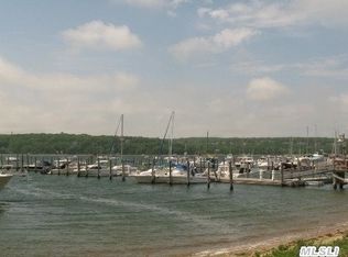 91 Harbor Beach Rd, Miller Place, NY 11764