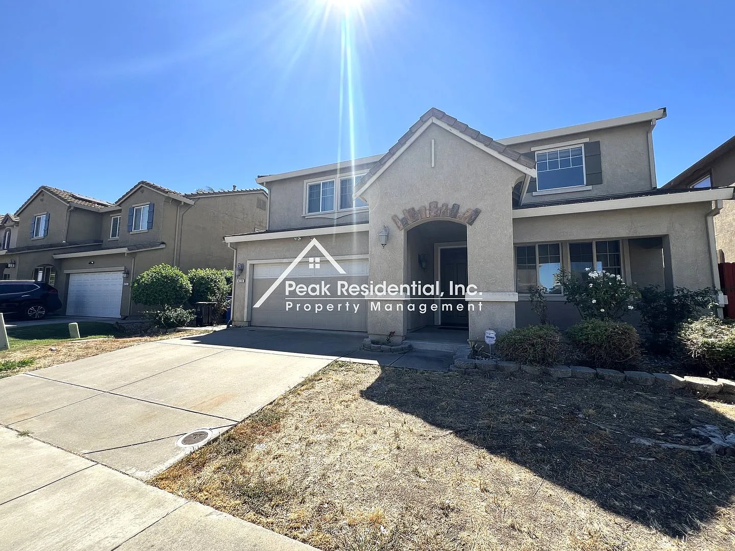 Spacious 4bd/3ba Elk Grove Home! — Photo 2