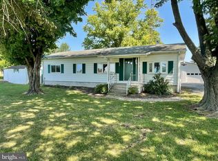 7677 Valley Camp Rd, Saint Thomas, PA 17252