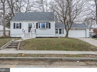 340 5th Ave, Bellmawr, NJ 08031