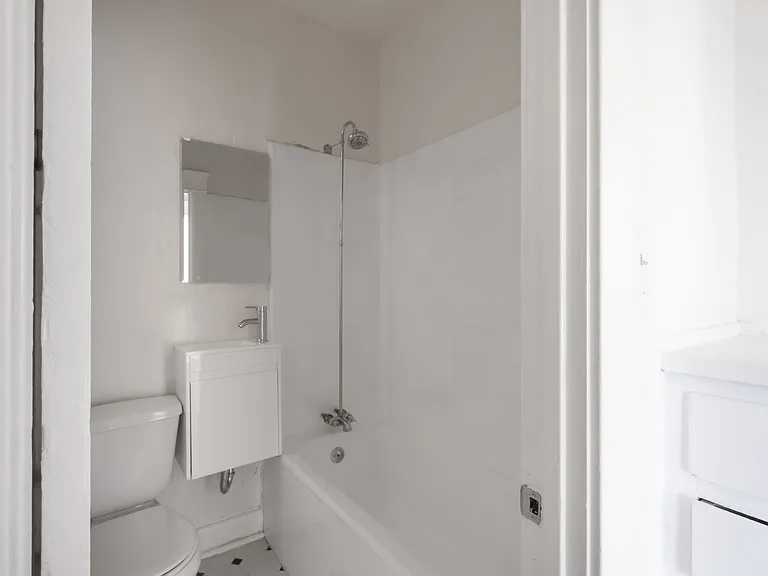 4309 S Main St #108 — Photo 9