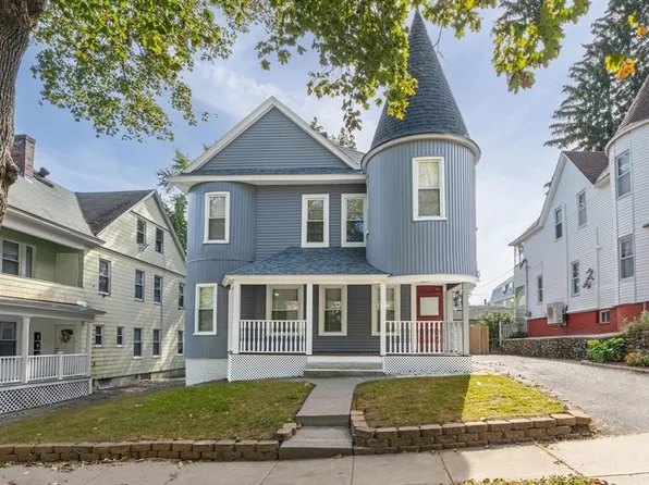 11 Isabella St, Worcester, MA 01603