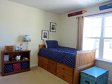 405 Garden Square Ln — Photo 17