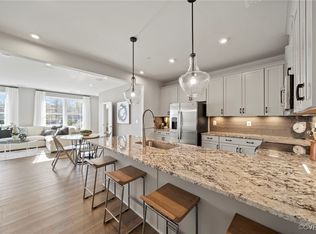 13314 Garland Ln, Midlothian, VA 23114