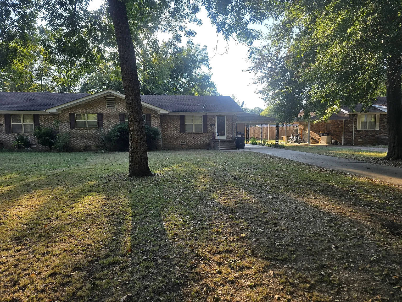 307 N Central Ave, Clarksville - 1 — Photo 1