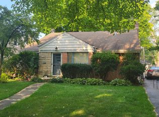 104 S Wa Pella Ave, Mount Prospect, IL 60056