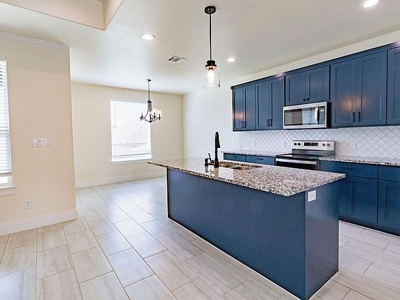4th image of 236 Dudley Way