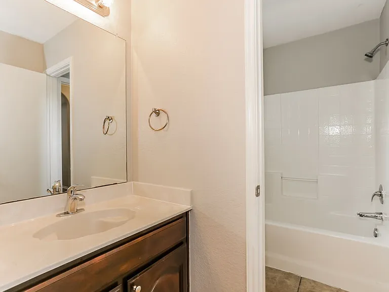 1124 Kielder Cir — Photo 15