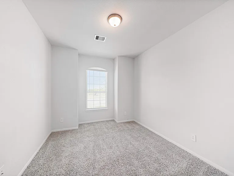 15102 Wiltshire Castle Ln — Photo 11