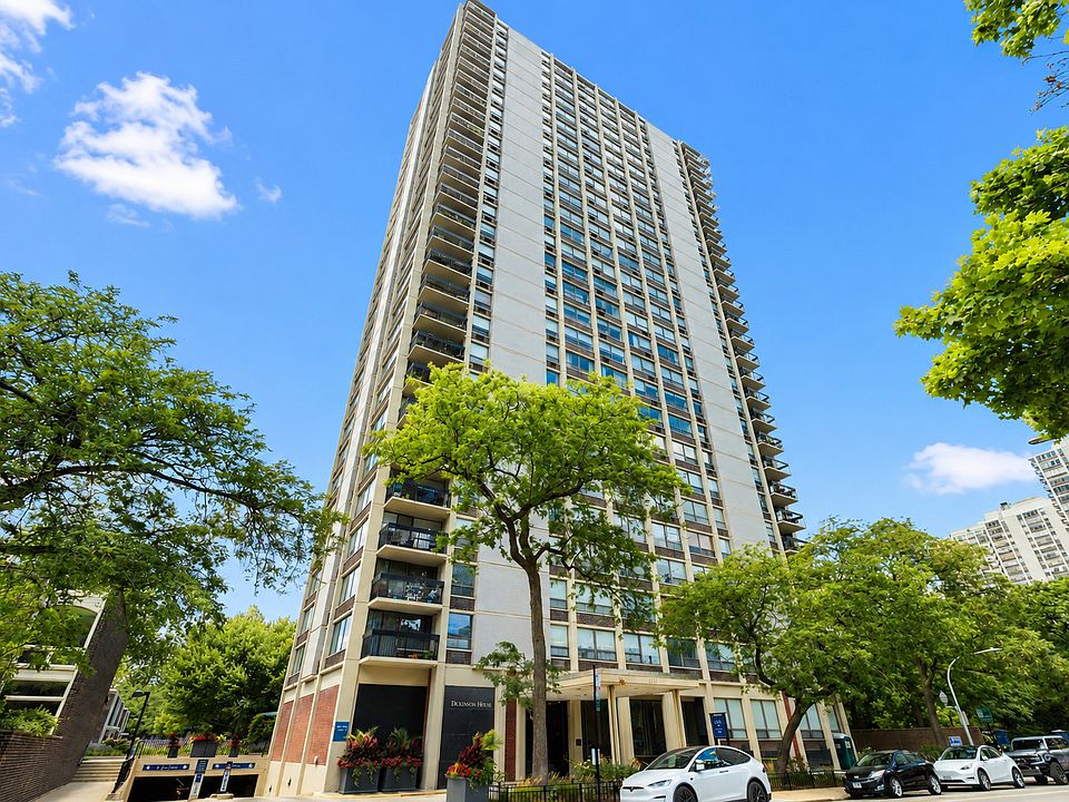 1st image of 1355 N Sandburg Ter APT 206D
