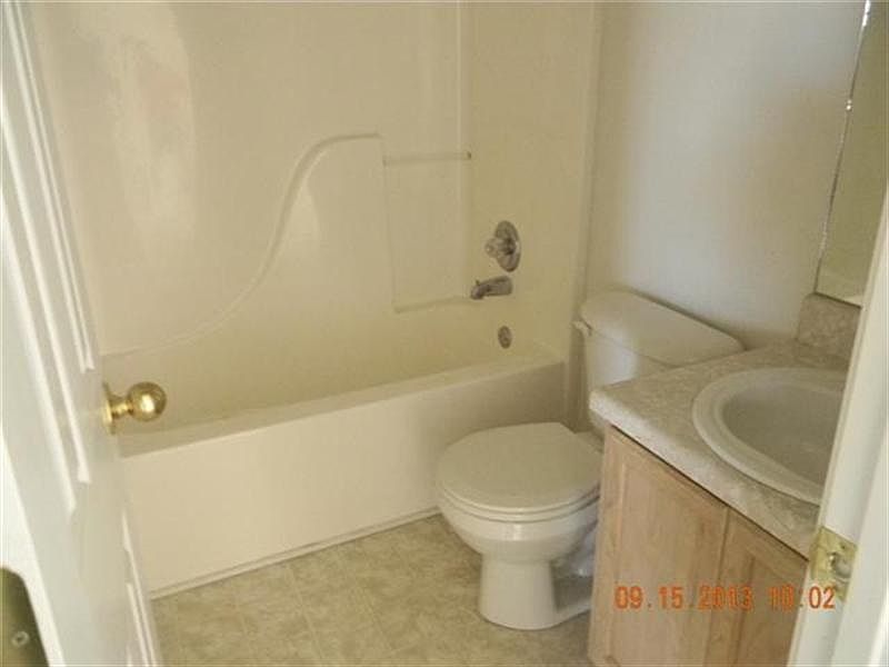 2nd image of 34 Barnes Ct