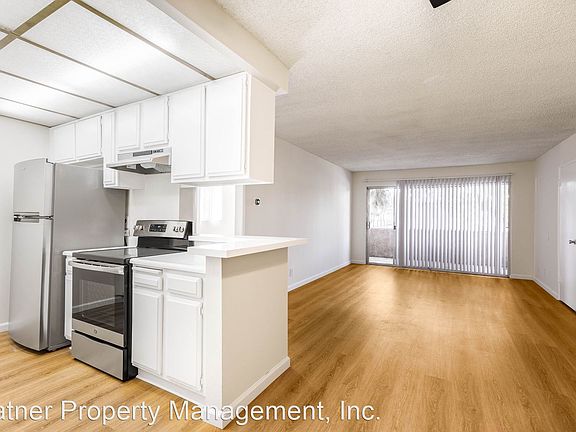 4th image of 5266 Corteen Pl #104