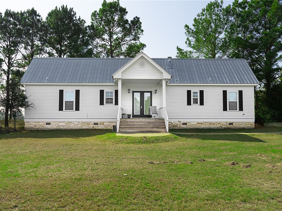 1st image of 5867 Stone Creek Dr